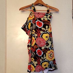 LAST CHANCE! HooterHider nursing top. Floral print. Fits most. Nurse discreetly!